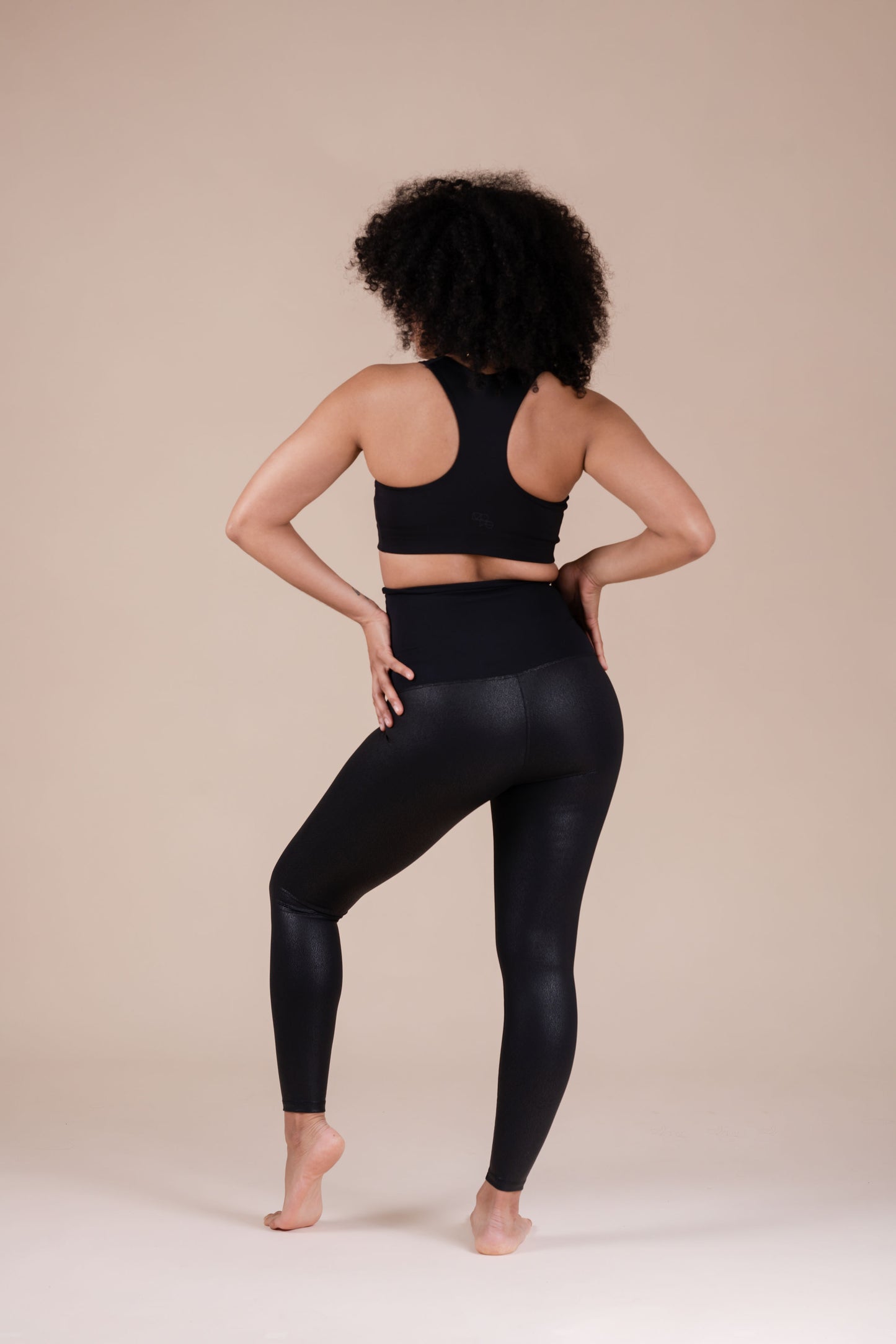 Seamless Luxe Shapewear Leggings  High-Waisted – LUXESÓ CLOTHING